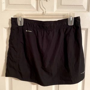 Columbia women skort size L